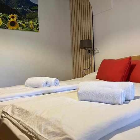 Apartments Pri Bostjanovcu Gorenja Vas  Eksteriør billede